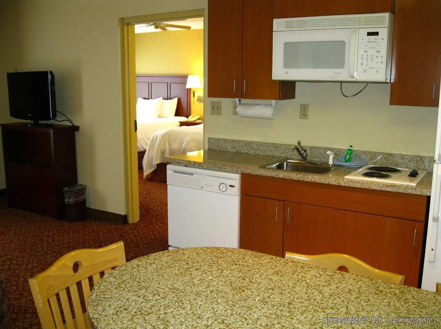 Hampton Inn & Suites Williamsburg-Richmond Road